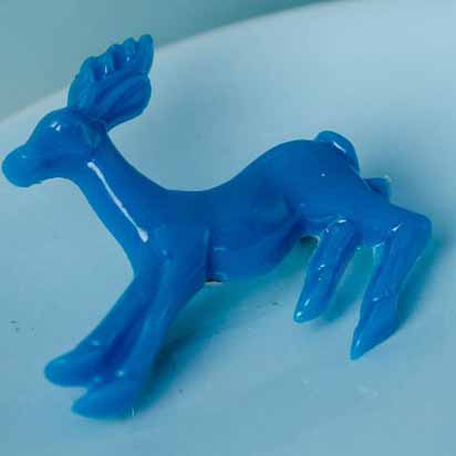 Reg junior deer brooch - peacock blue