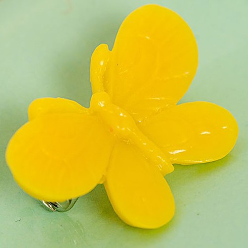 Willow butterfly brooch small - yellow