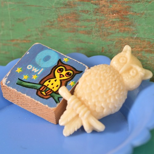 gladys owl brooch - vanilla