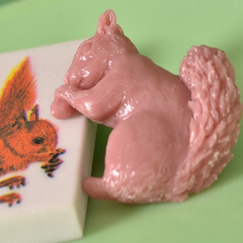 wardy squirrel brooch- grape