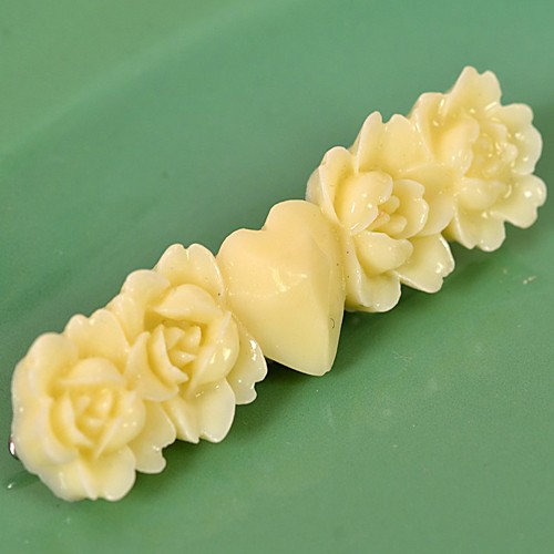 meg heart and flowers brooch - vanilla