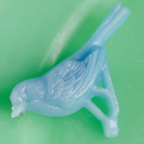 Louis bird brooch - darker blue