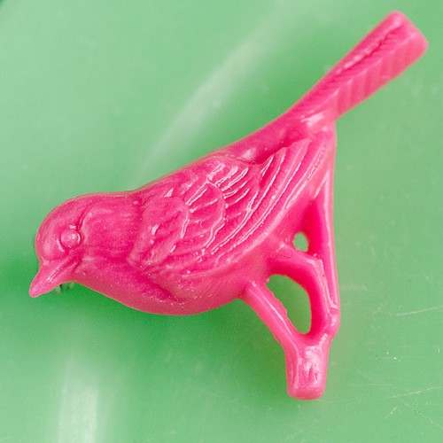 Louis bird brooch - vivid pink