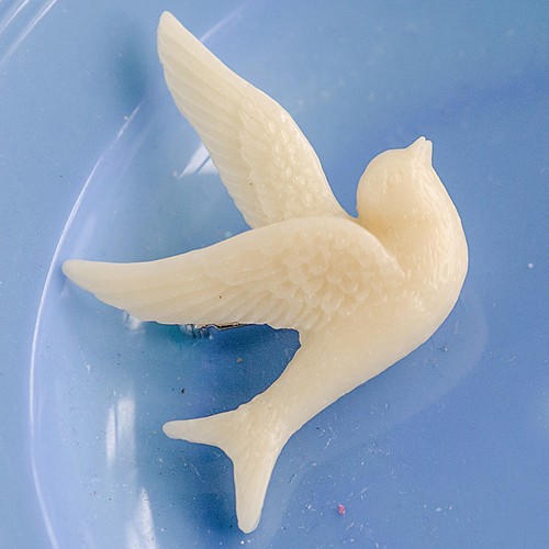 Mabel bird brooch - cream