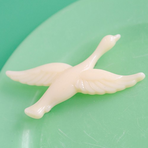 Sadie flying duck brooch- cream