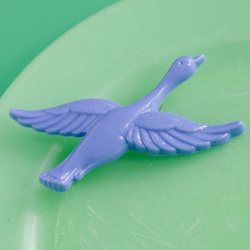 sadie flying duck brooch- powder blue