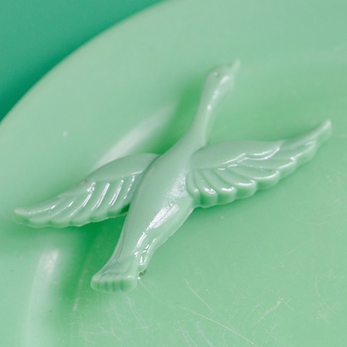 Sadie flying duck brooch- bakelite green
