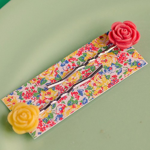 Esme hair slides small - yellow and fiery red