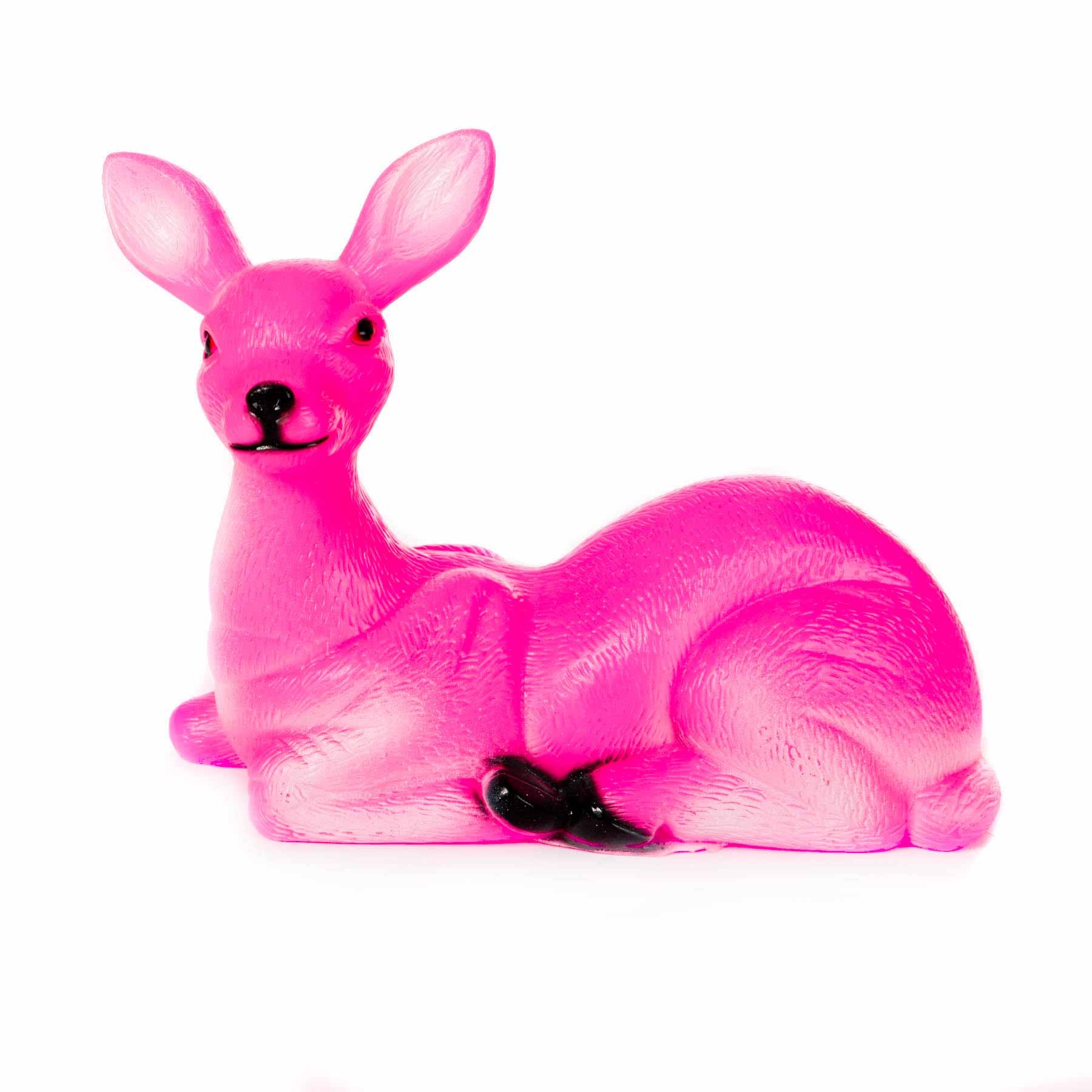 Reg sitting deer - pink