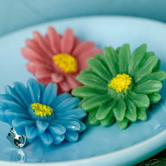 Hazy daisy brooch trio brooch - coral, green and dark blue