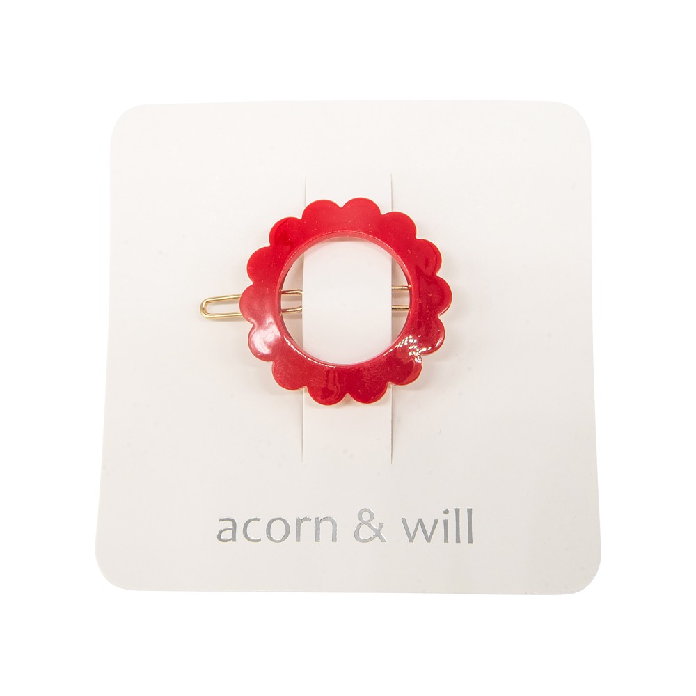 Scalloped circle hair clip