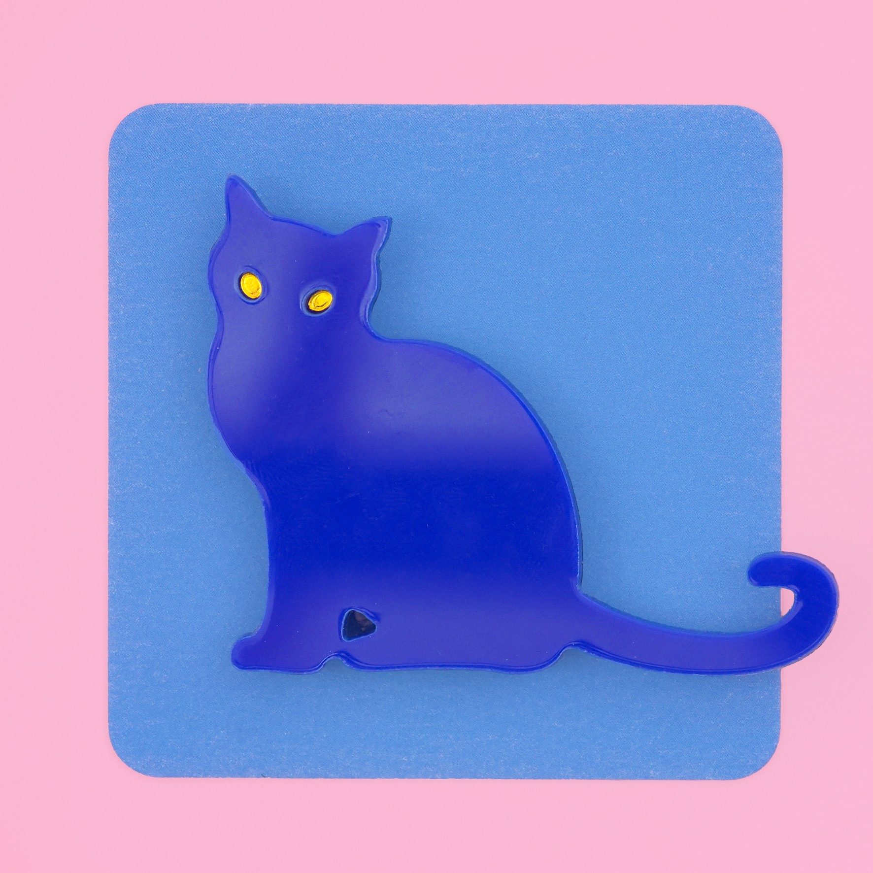 hallfy cat brooch