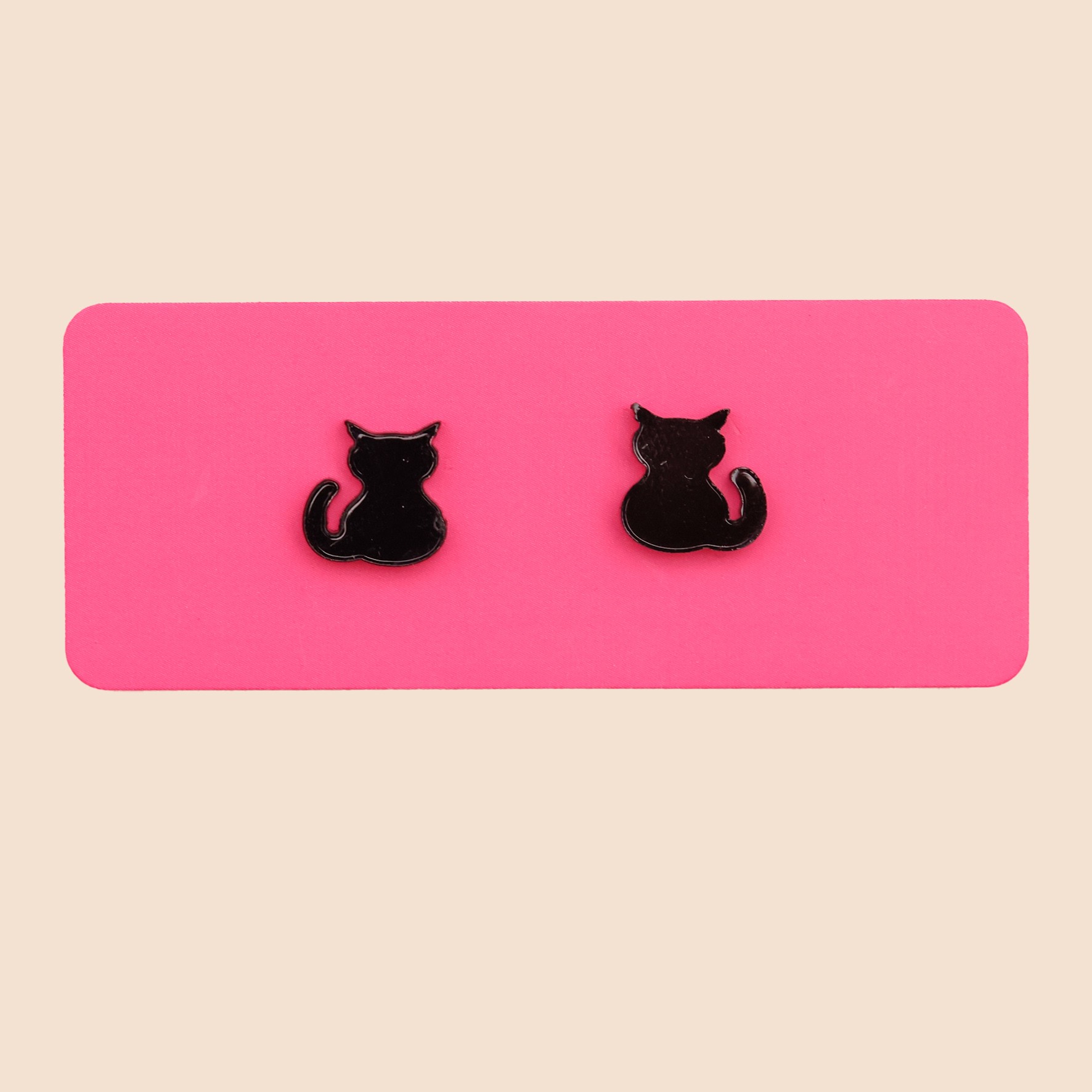 Pepper cat earrings