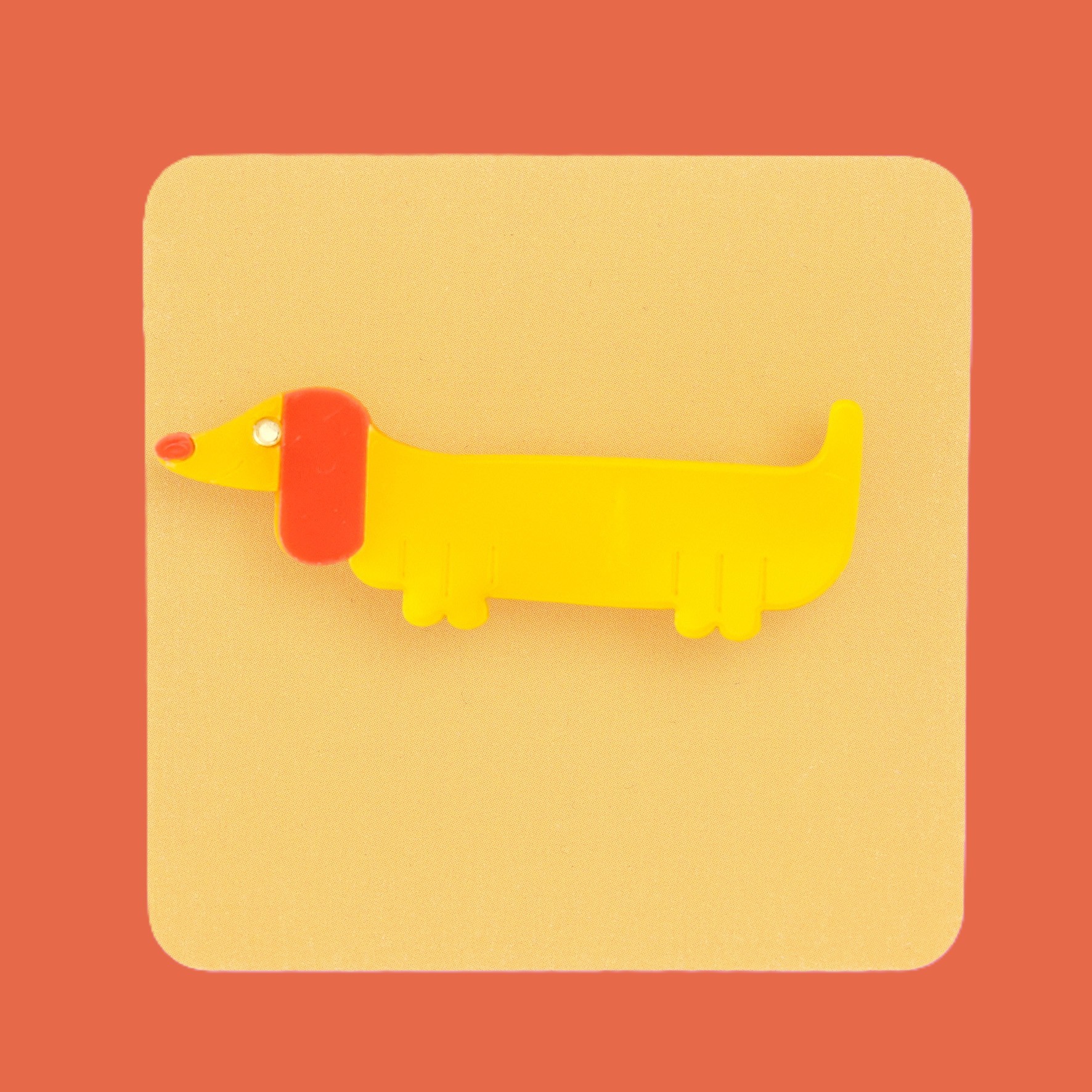 Audrey dachshund brooch