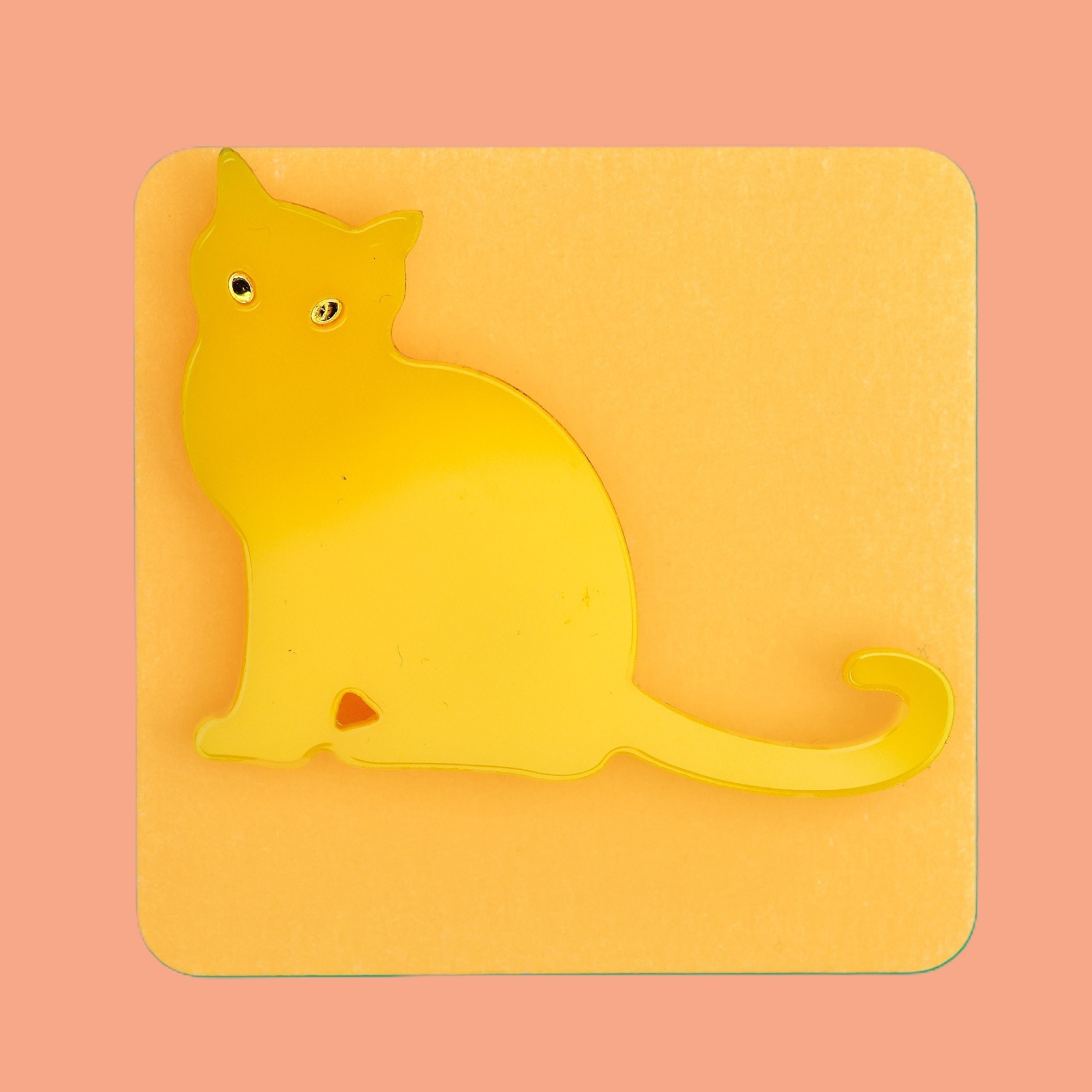 hallfy cat brooch