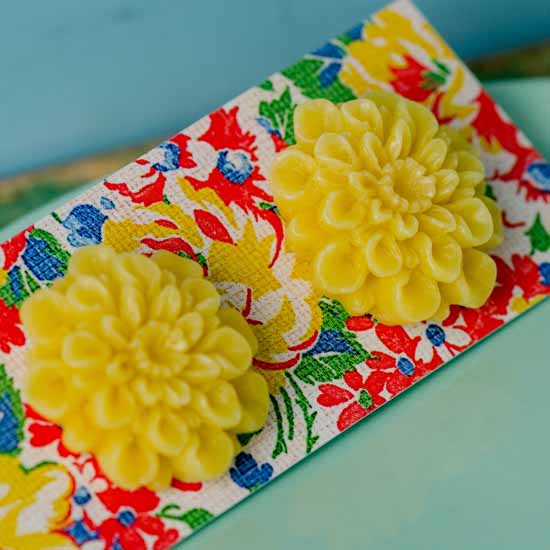 tolly flower earrings - sunshine yellow