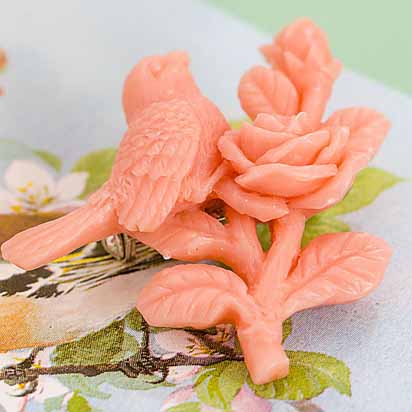 louis outdoors bird brooch- coral