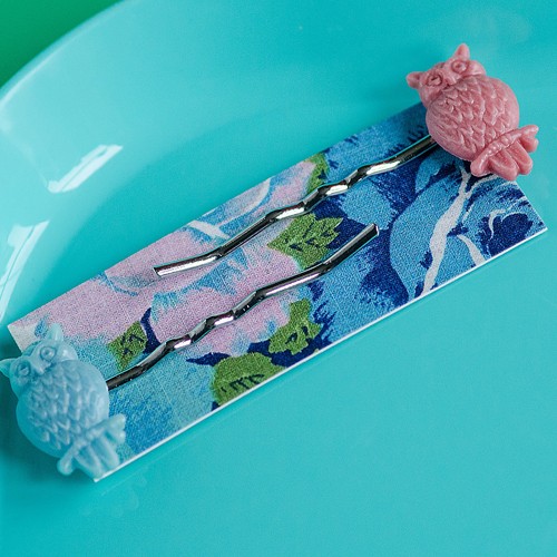 gladys hair sides - pale blue and grape