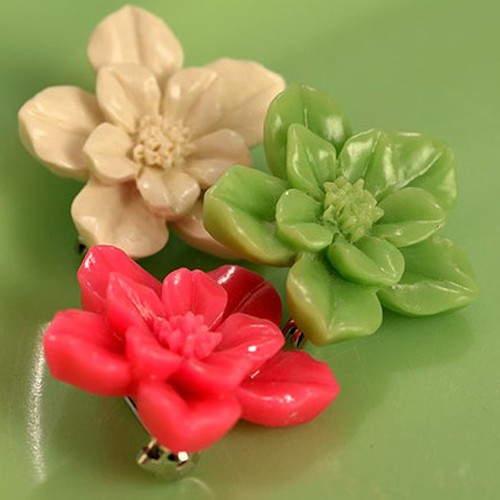 Cynthia brooch trio - white, jade, vivid pink