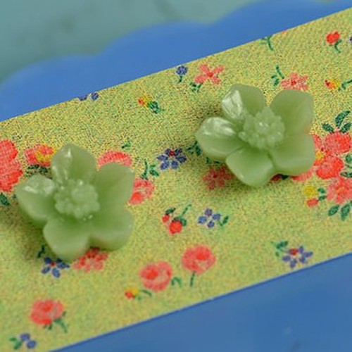 cynthia earrings wee - jade green