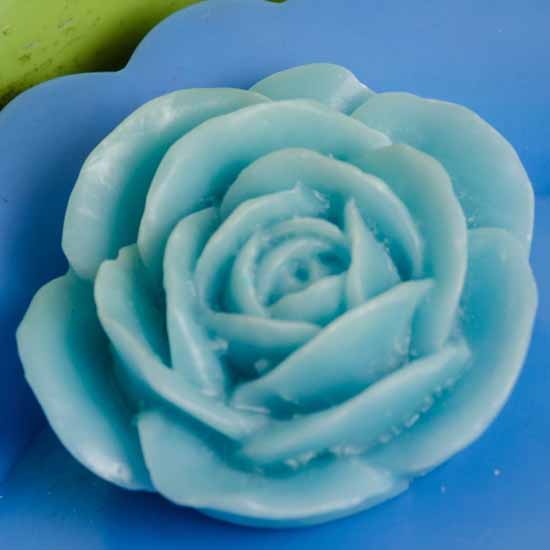 Esme brooch - muted blue