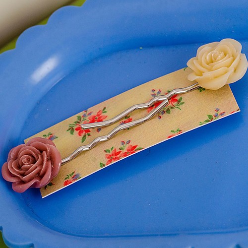 Esme hair slides - creamy vanilla and blackcurrant