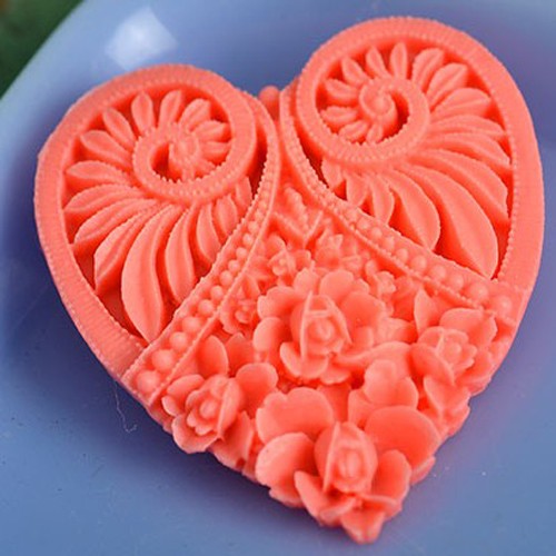 Meg statement heart brooch - candy pink