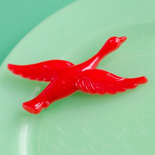 Sadie flying duck brooch- red
