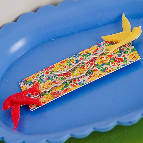 Mrs pea bird hairslides - sunshine yellow and bright red