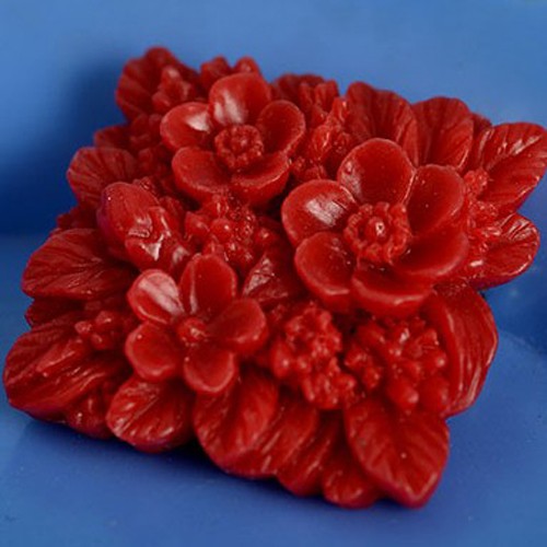cissie brooch - red