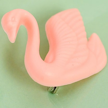 maris junior swan brooch - soft pink