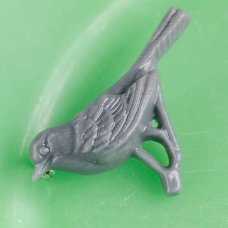 louis bird brooch - grey