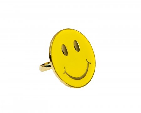 smiley face ring - yellow