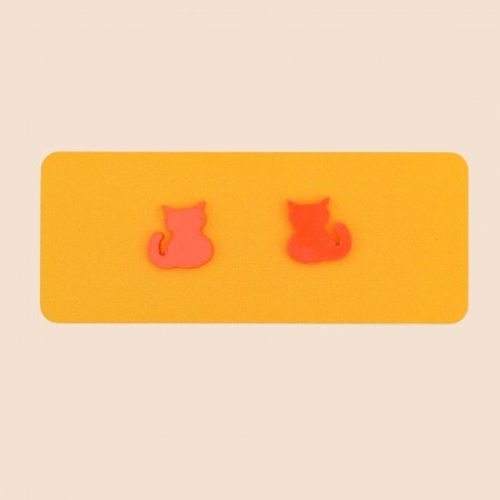 pepper cat earrings