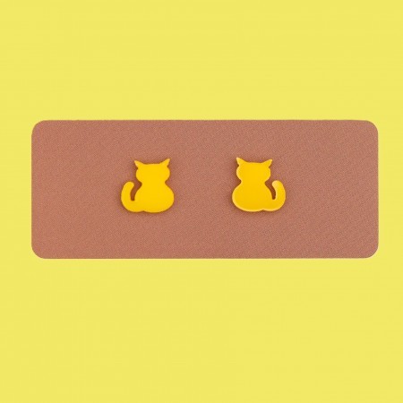 pepper cat earrings