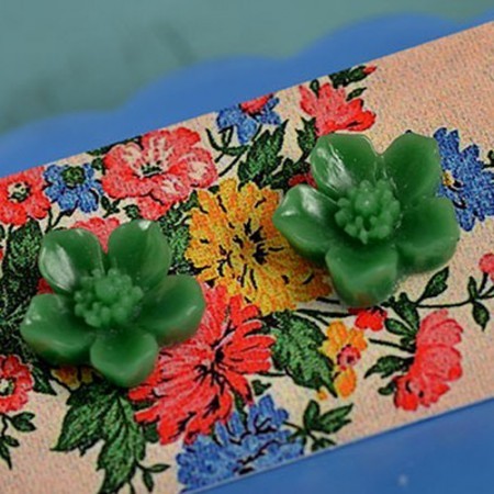 cynthia earrings wee - sea green